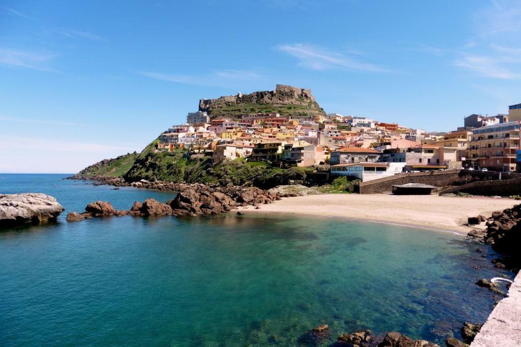 Happy Sun Apartment Castelsardo Esterno foto